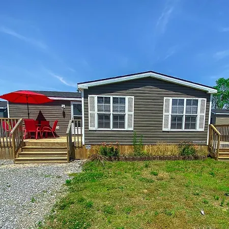 Falcon Cottages Niagara-on-the-Lake Exterior photo
