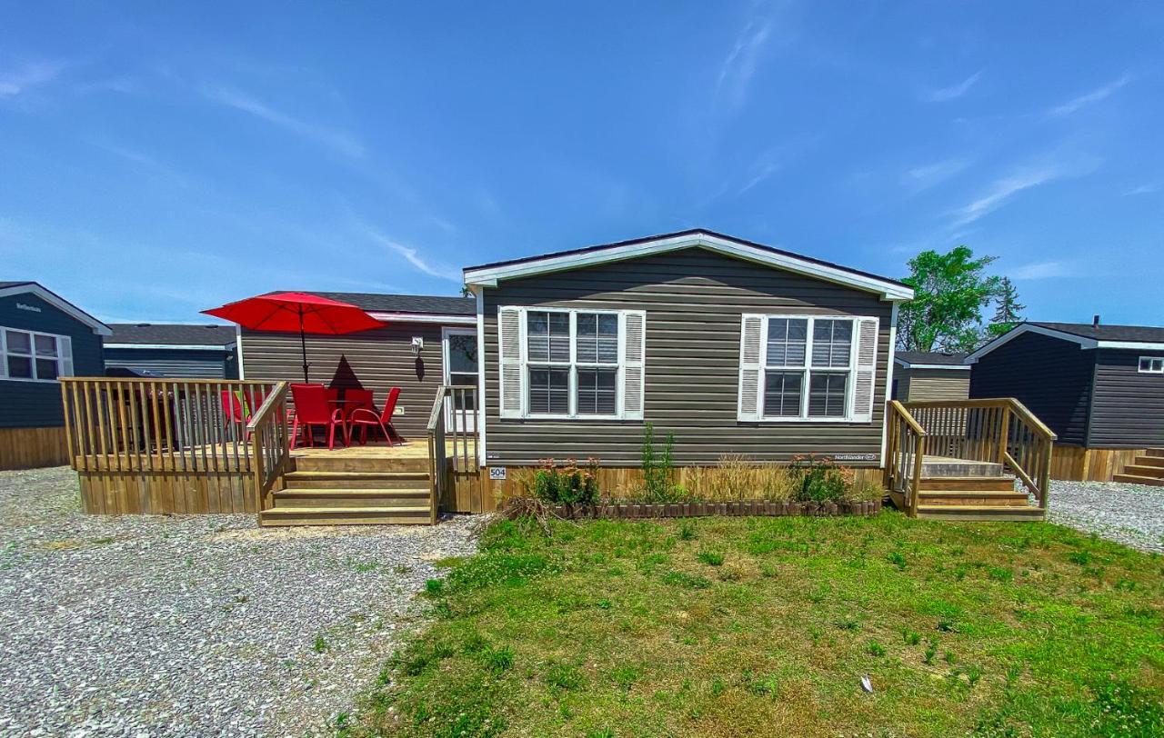 Holiday home Falcon *